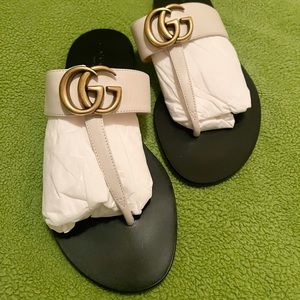 ♥️S O L D♥️  Gucci Marmont Leather Double G Sandal